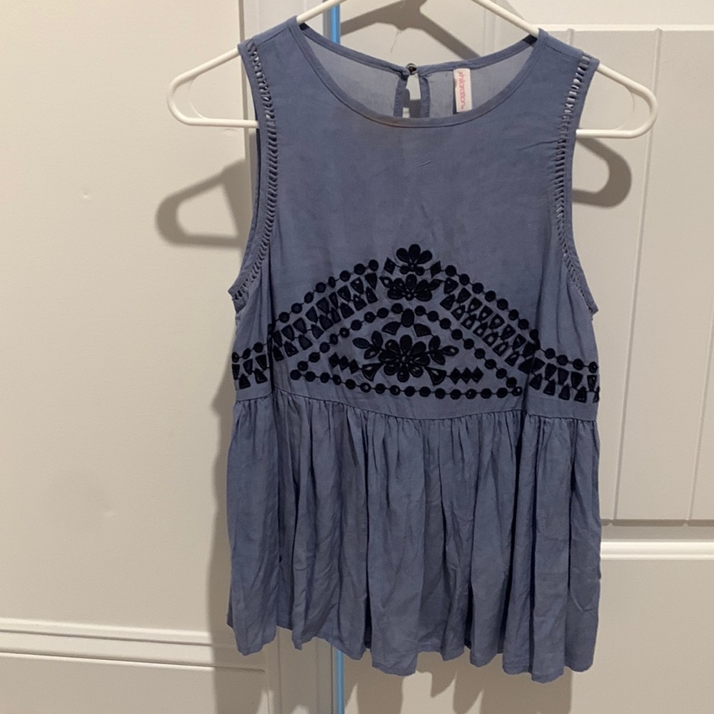 Blue top